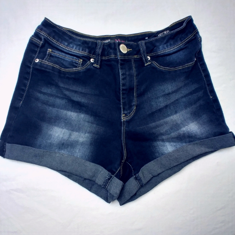 YMI Hi Rise Distressed Cuffed Stretch Shorts Sz 5/27